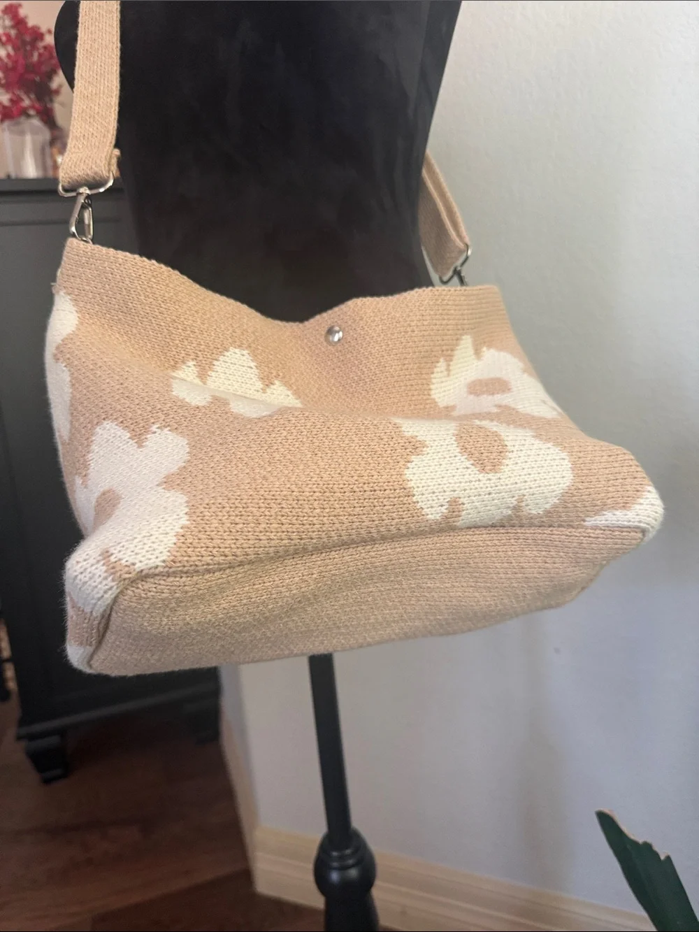 Crochet Flower tote, crossbody/ shoulder